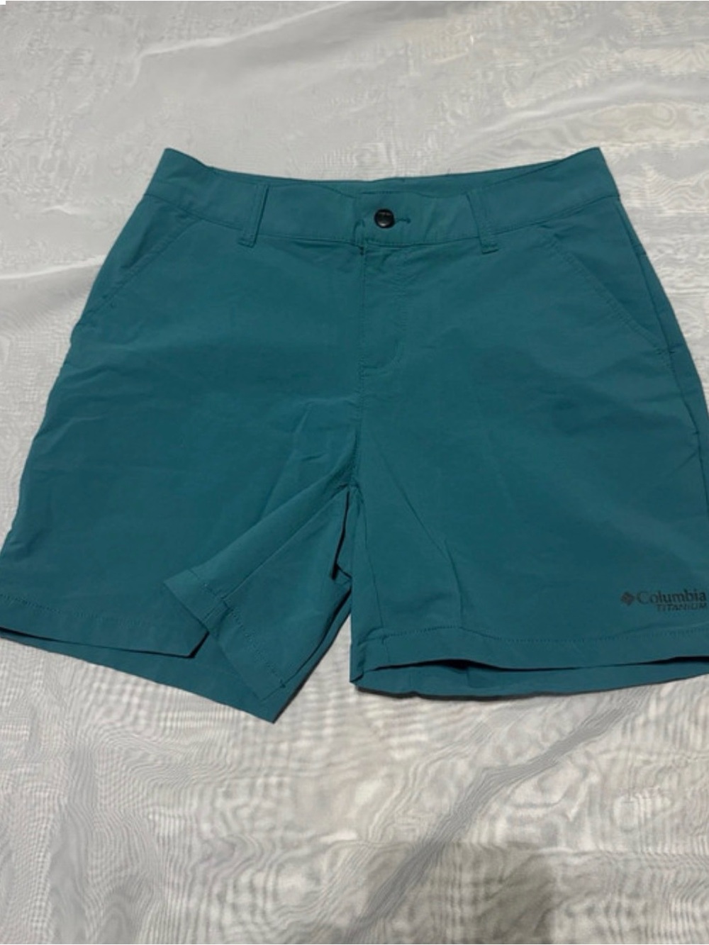 Columbia titanium Teal Performance Shorts